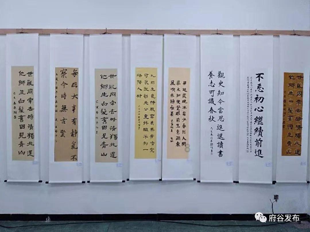 三色变形小怪